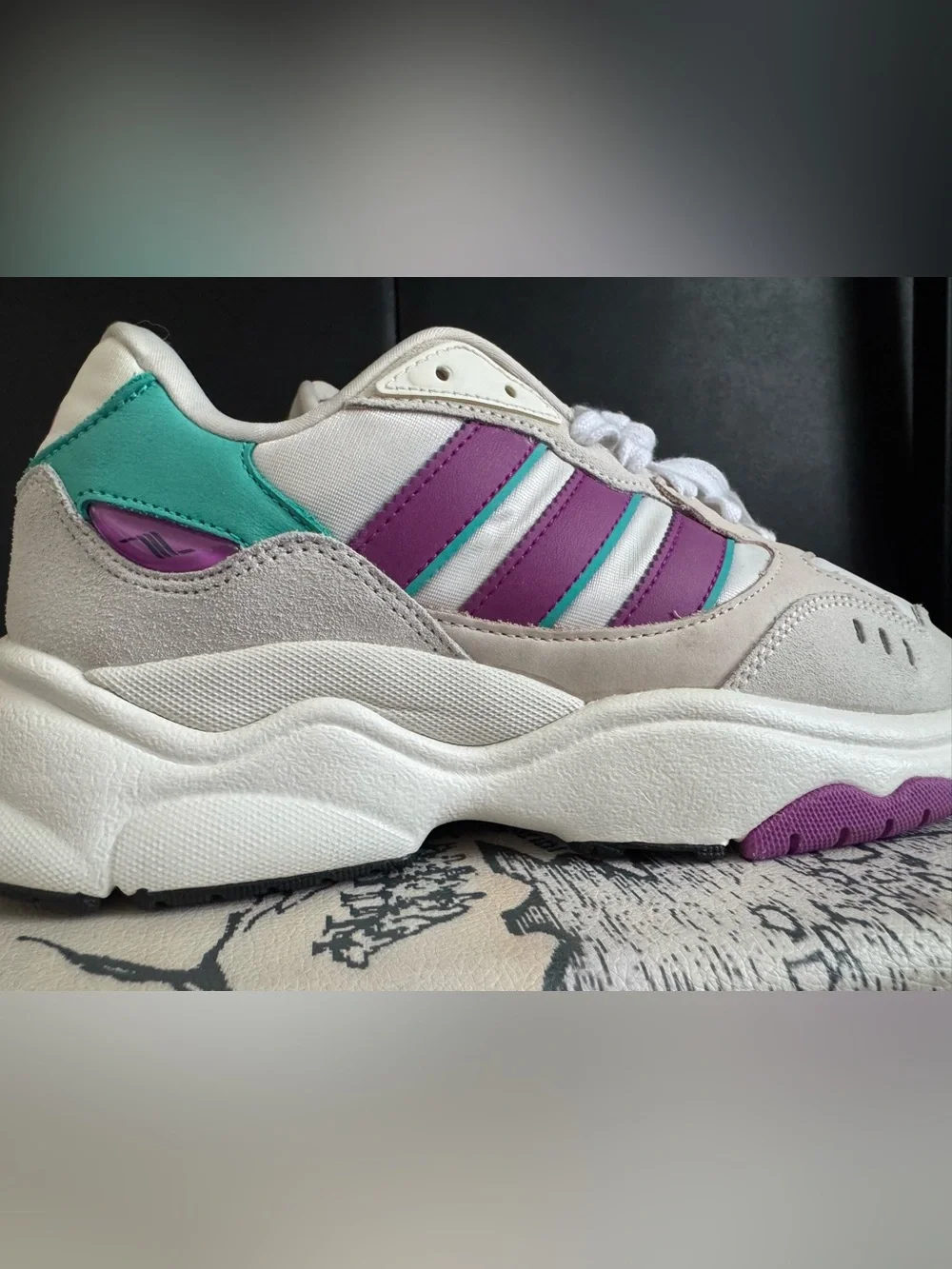 Addidas RETROPY F90 'OFF WHITE SONIC FUCHSIA'